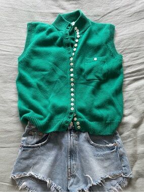 4/$20 - Vintage Honors Cotton Sweater Sleeveless Button Up Top Shirt (medium)